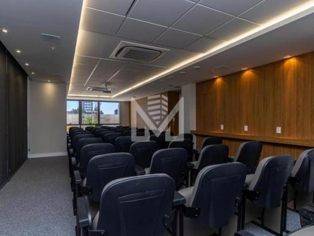 UNA BUSINESS CENTER