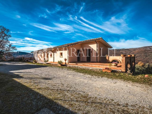 Una gemma nel cuore della Toscana: Casale con Piscina e Terr. 906m² Santa Fiora