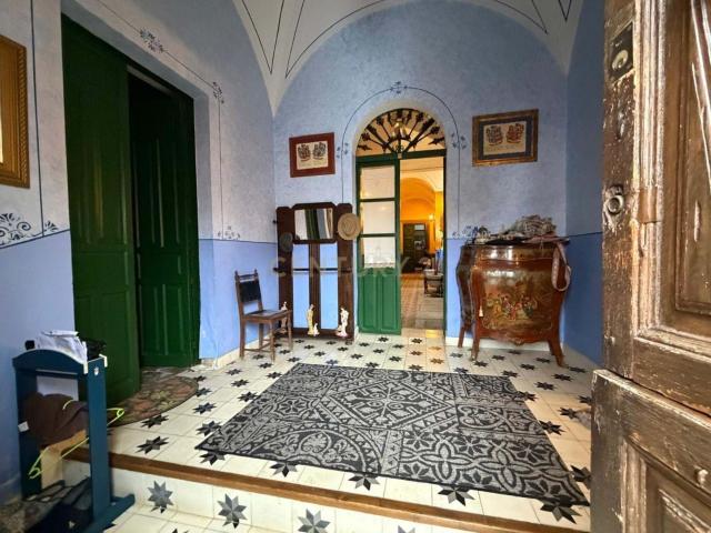 Una Joya Histórica Única en Extremadura: Casa Palacio de 1890