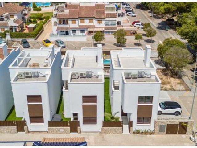 ? Una joya mediterránea en Mil Palmeras: la casa que estabas esperando