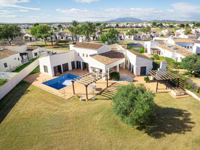 Una oportunidad única de reforma Villa modelo Adarga en vent. 308m² El Bosque