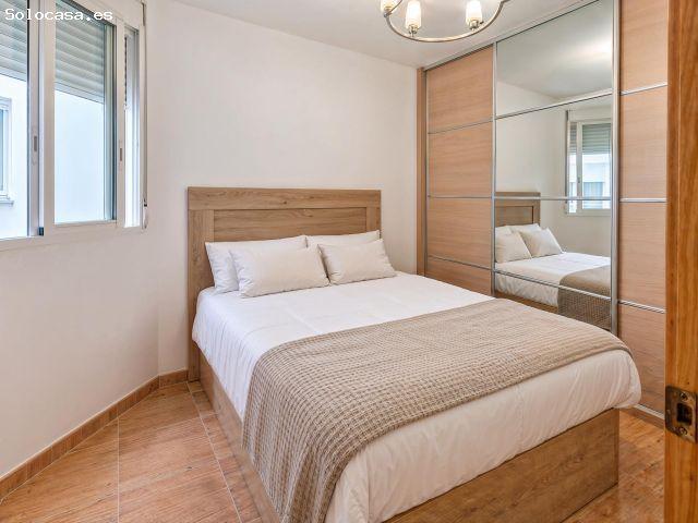 UNA TERRAZA FRENTE AL MAR Y DOS PISCINAS DONDE TERMINA EL EDIFICIO!