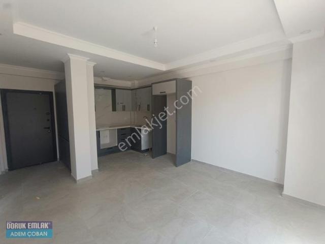 Ünal Daka İlköğretim Okulu Karşısı Kiralık Geniş 1+1 Daire