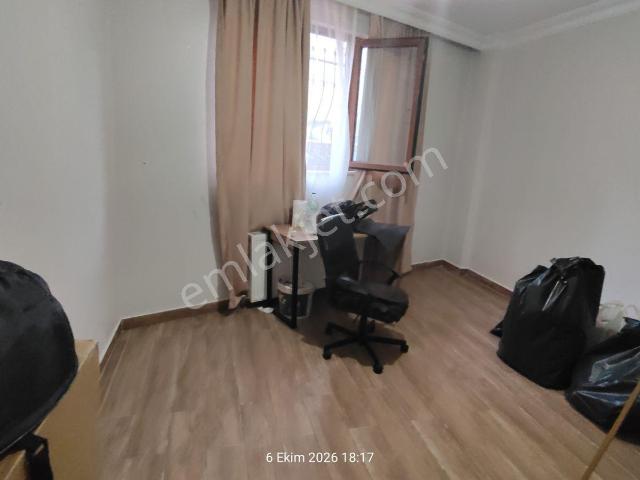 Ünalan Kiralık 2+1 Daire Cadde Üstü Yeni Bina