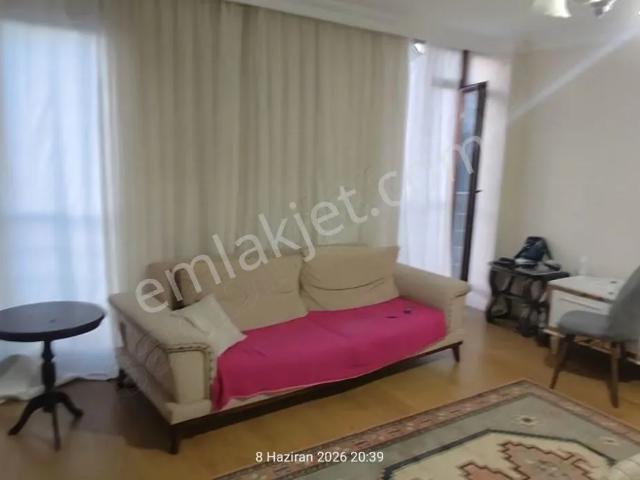 Ünalan Kiralık 2+1 Eşyalı Daire Metro Metrobüs