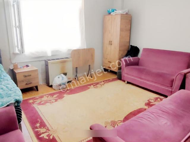 Ünalan Kiralık 2+1 Eşyalı Daire Metro Metrobüs Emaar