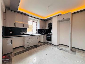 ÜNALLAR GRUP'TAN YEŞİLTEPE CADDEDE KİRALIK DAİRE