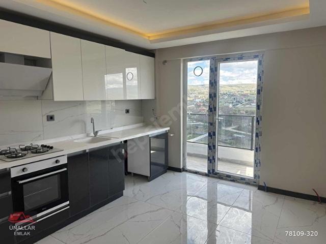 ÜNALLAR GRUP'TAN YEŞİLTEPE'DE SATILIK KÖŞE BAŞI 3+1 DAİRE