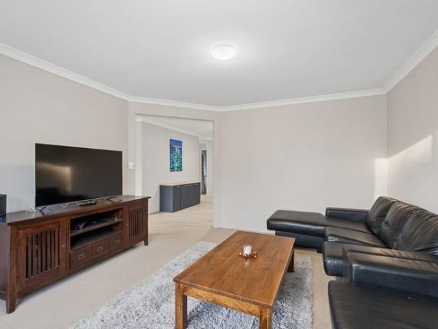 Unbeatable Location, Semi Furnished Home at 5 Pirra Court Two Rocks