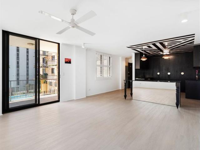 Unbeatable Location with Prime Broadwater Views!