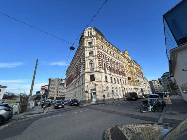 Unbefristet vermietete 2 Zimmer Wohnung Nähe Stadtpark!