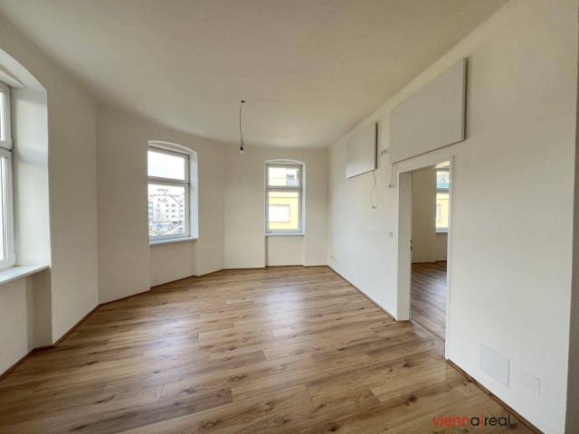 UNBEFRISTET Helle 3 Zimmer Altbauwohnung 2. Stock ohne Lift