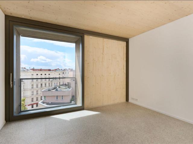 Unbefristet: Neubau Studio mit Balkon | Aufzug, Keller | Küche & Einbauschränke