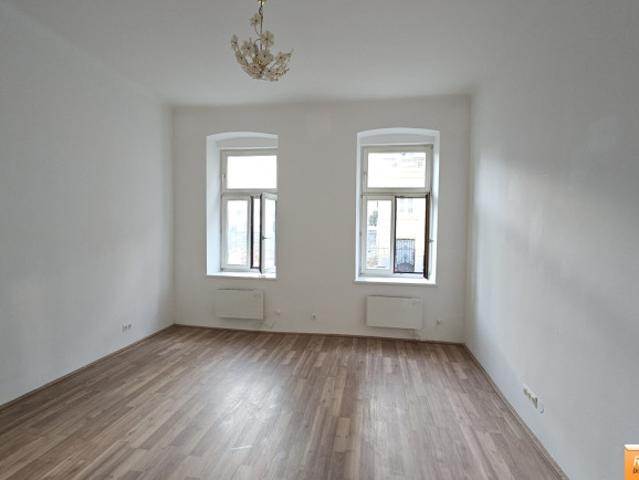 Unbefristete altbauwohnung in der fenzlgasse
