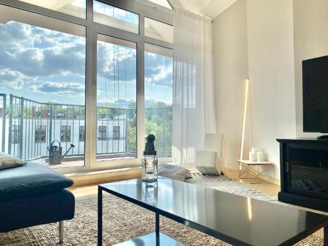 unbelievable top floor dream apartment with a view of Victoria Park waterfall, Berlin Amsterdam Apartments for Rent