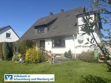 Unbezahlbare Lage vielseitiges Haus