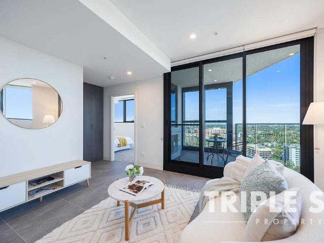 Unblocking view with complete privacy Deposit Taken! Inspection Cancelled!