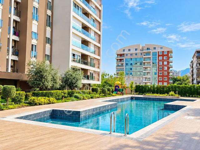 Uncalıda Ultra Lüx Premıum 2+1 Full Eşya 2 Banyo Konsept Site