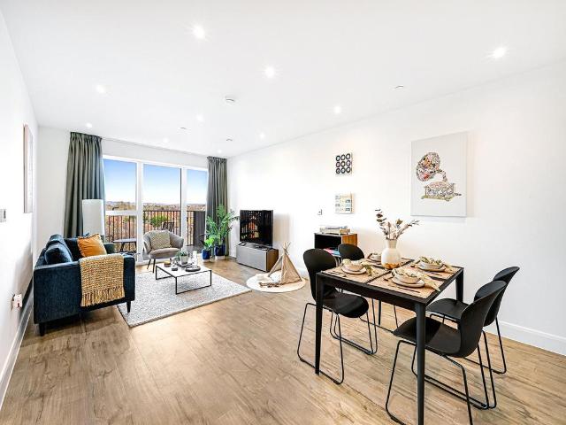 UNCLE Colindale, Aeriel Square. 2 bed apartment to rent £2,370 pcm £547 pw