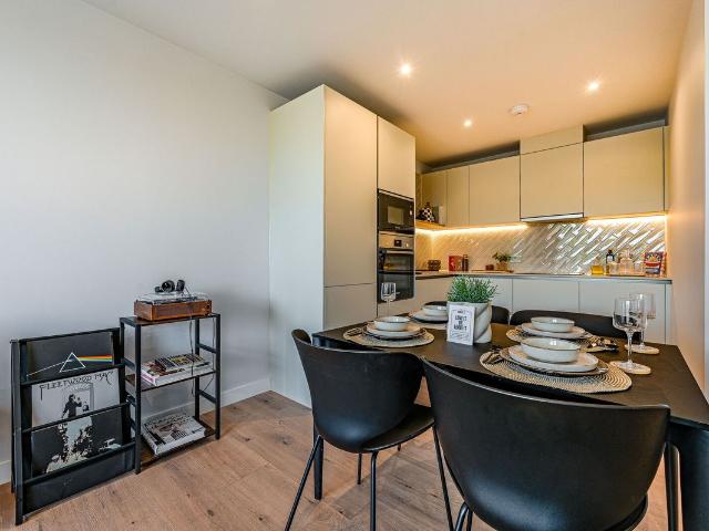 Uncle Deptford, Deptford, London SE8, 2 bed flat to rent, £2,550 pcm | PrimeLocation