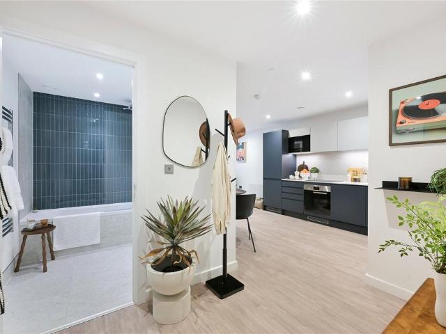 UNCLE Leeds, 4 Whitehall, LS12 1 bed apartment to rent £1,230 pcm £284 pw
