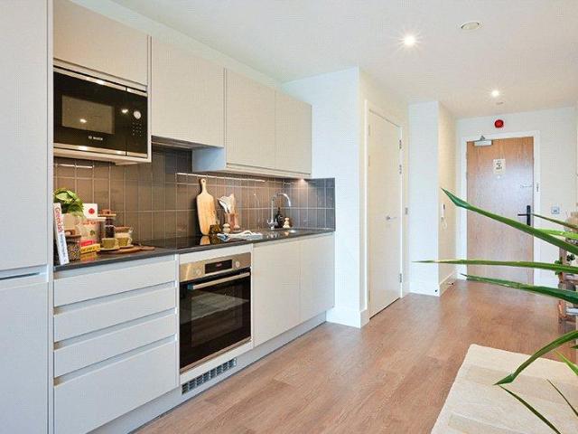 UNCLE Leeds, 3 Whitehall, LS12 Studio to rent £1,030 pcm £238 pw