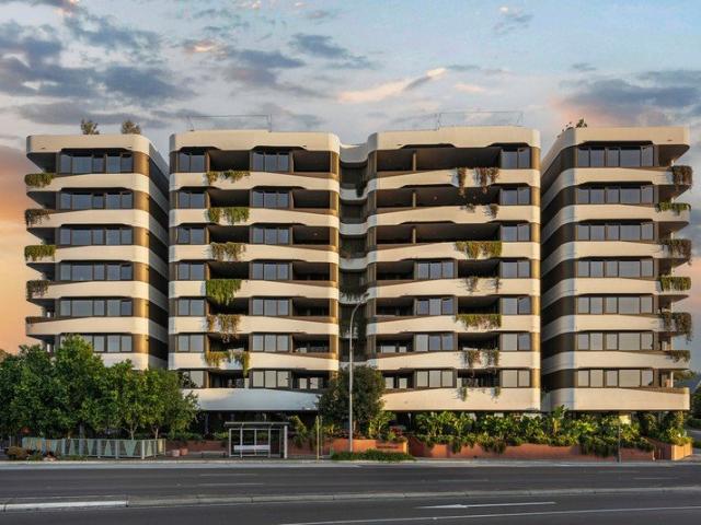 Uncompromised Luxury with River, Park & Story Bridge Panoramas
