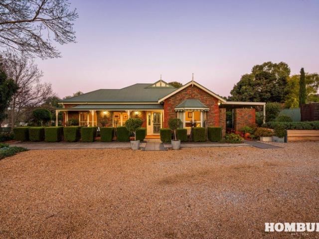 Uncompromising Quality, Spectacular Grounds & an Exceptional Location