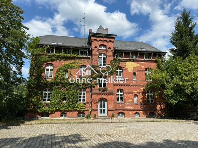 und am Ende der Strasse: Wohnung im Haus am See