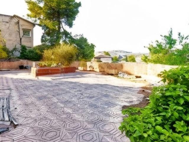 undefined 8 dormitorios 574 m2