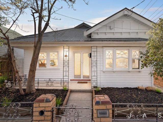 Undeniable Heritage Charm, Coveted Lifestyle Location