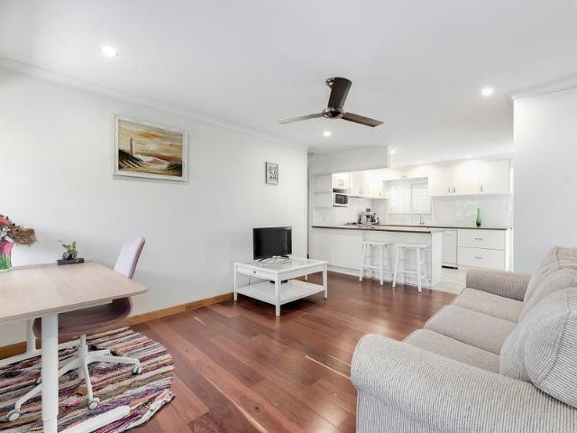 UNDER APPLICATION Private and Tranquil Only 4km to CBD