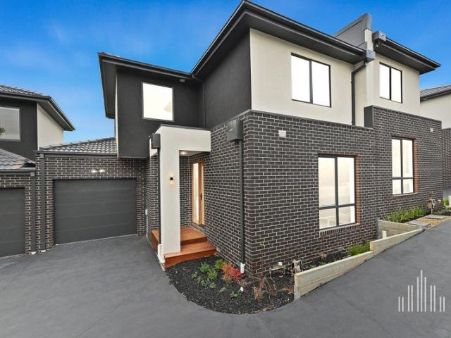 Under Builder's Warranty!