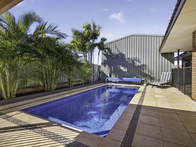 UNDER CONTRACT!