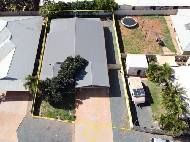UNDER CONTRACT BY TEAM RICK HOCKEY!