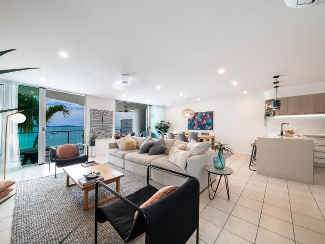 Under Contract By Andrea Clarke Elevated Waterfront Luxury At Marina Shores