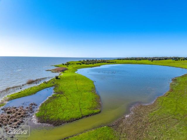 Dreaming of Seclusion with Your Own Private Lake