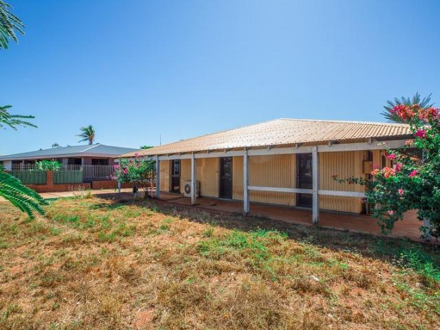 UNDER OFFER!