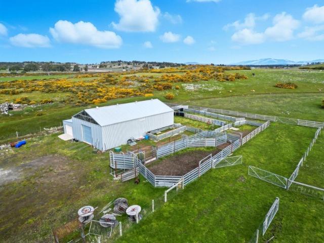 UNDER OFFER