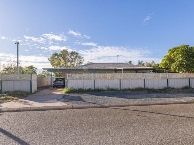 UNDER OFFER!