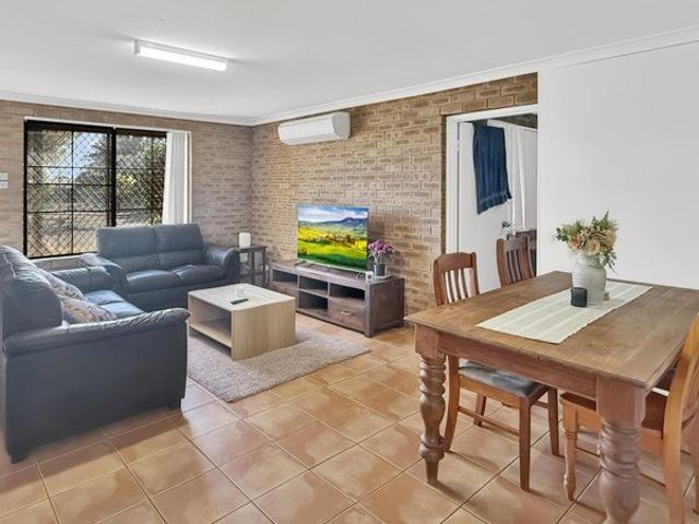 UNDER OFFER with PRD