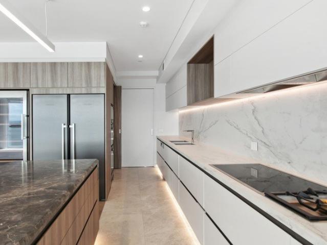 UNDER OFFER BY ERIC HARTANTO!