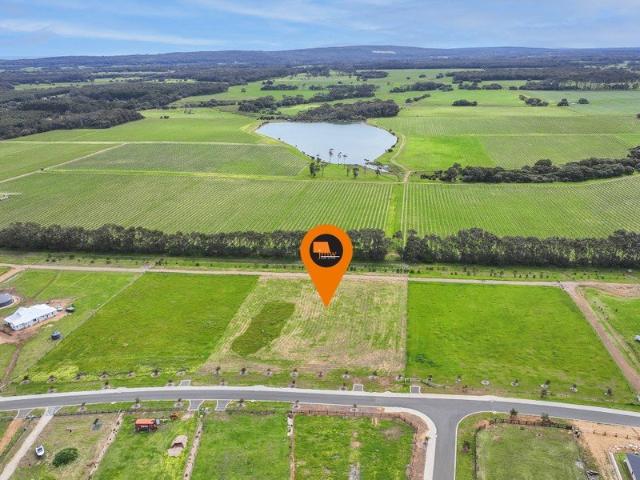 UNDER OFFER ELEVATED 1 HECTARE 2.5 ACRES WITH VIEWS!