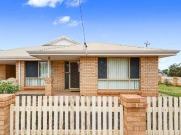 Apartment for sale in Kalgoorlie - Garden