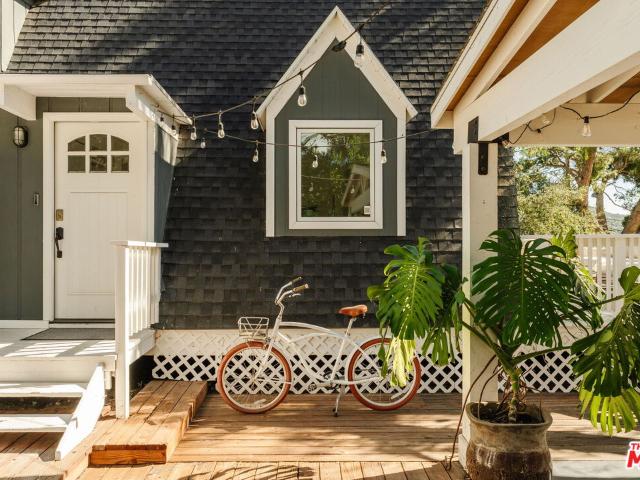 21316 Hillside Dr, Topanga, CA 90290 | MLS #26841