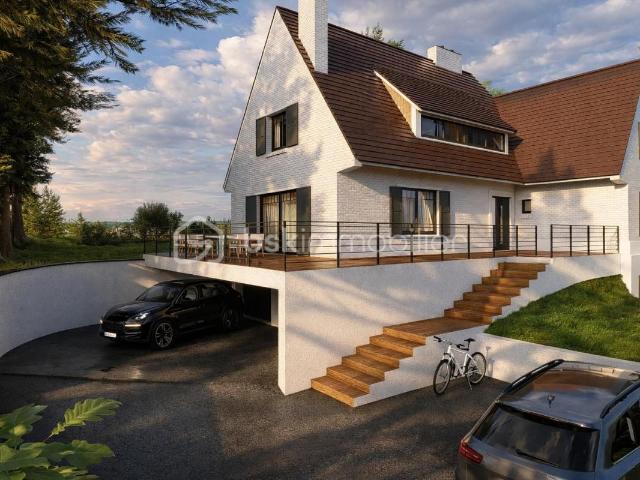 Une adresse d'exception face au Golf des Pins – Maison de style Hardelotoise à révéler