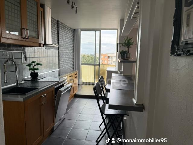 Appartement 4 pièces lumineux/3 chambres/ 80m2/parking et cave EAUBONNE 95160