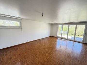 Room zur Miete in Pruntrut - Terrasse