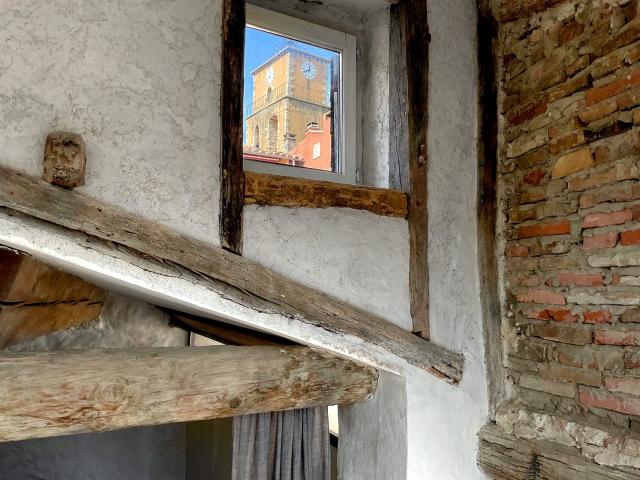 Une demeure de caractère en coeur de village avec espaces lo. 240m² Sablet