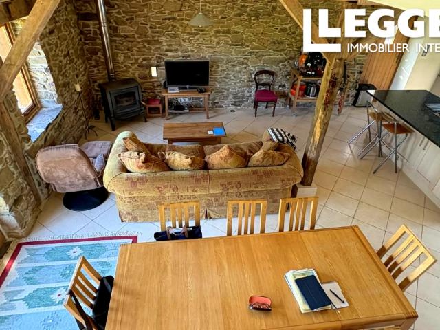 Une opportunité rare: trois maisons en parfait état, avec terrain, en Corrèze